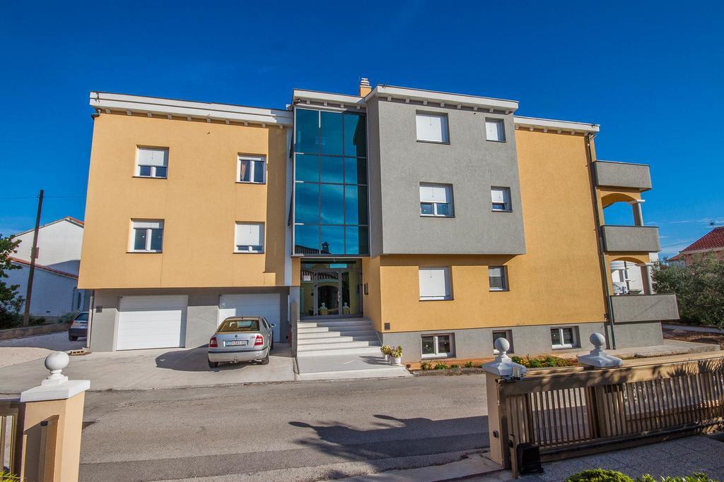 Guest House Ana Residence Zadar Buitenkant foto
